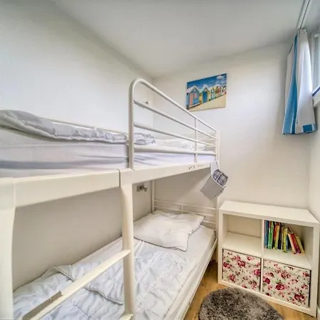 - Haus D, App 0deg07 Apartment *